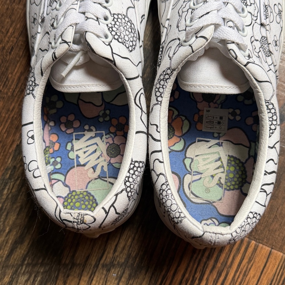 Vans Era U-Color Floral Shoes -Size 10 - Picture 4 of 6